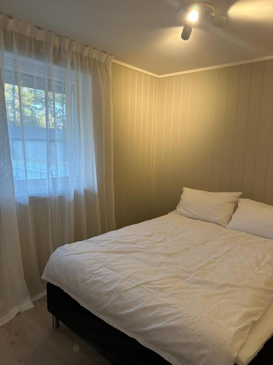 Lys Rent Og Trivelig Hybelleilighet Kristiansand Exteriör bild